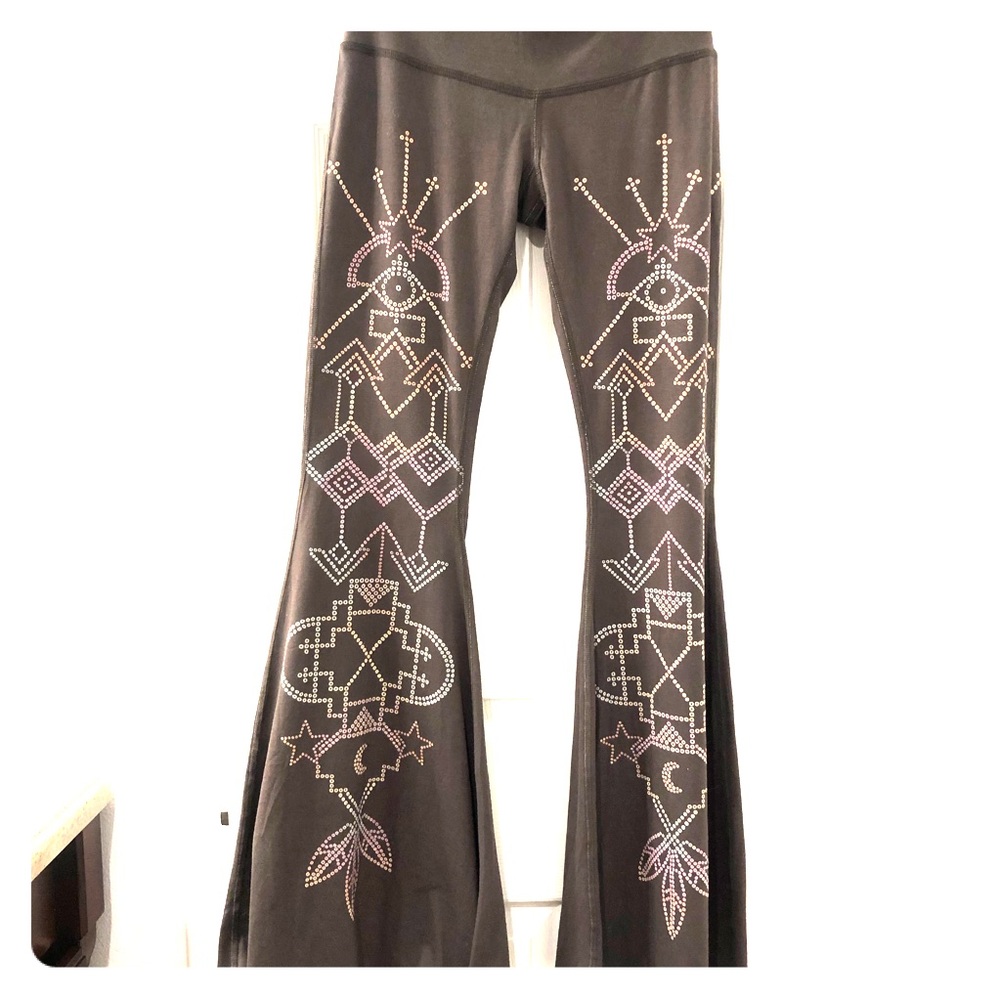 Teeki Bell Bottoms 🔔 🌾